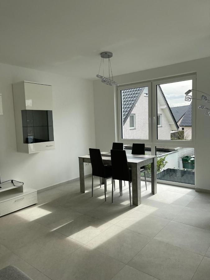 Schoene Neubauwohnung Mit Stil Bielefeld Esterno foto